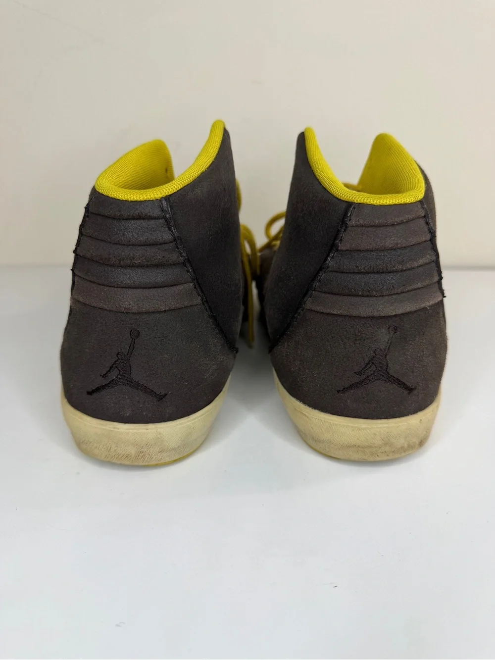 Nike Air Jordan Grown V.9 Mens Size 11 Brown Athletic Basketball Shoes Sneakers